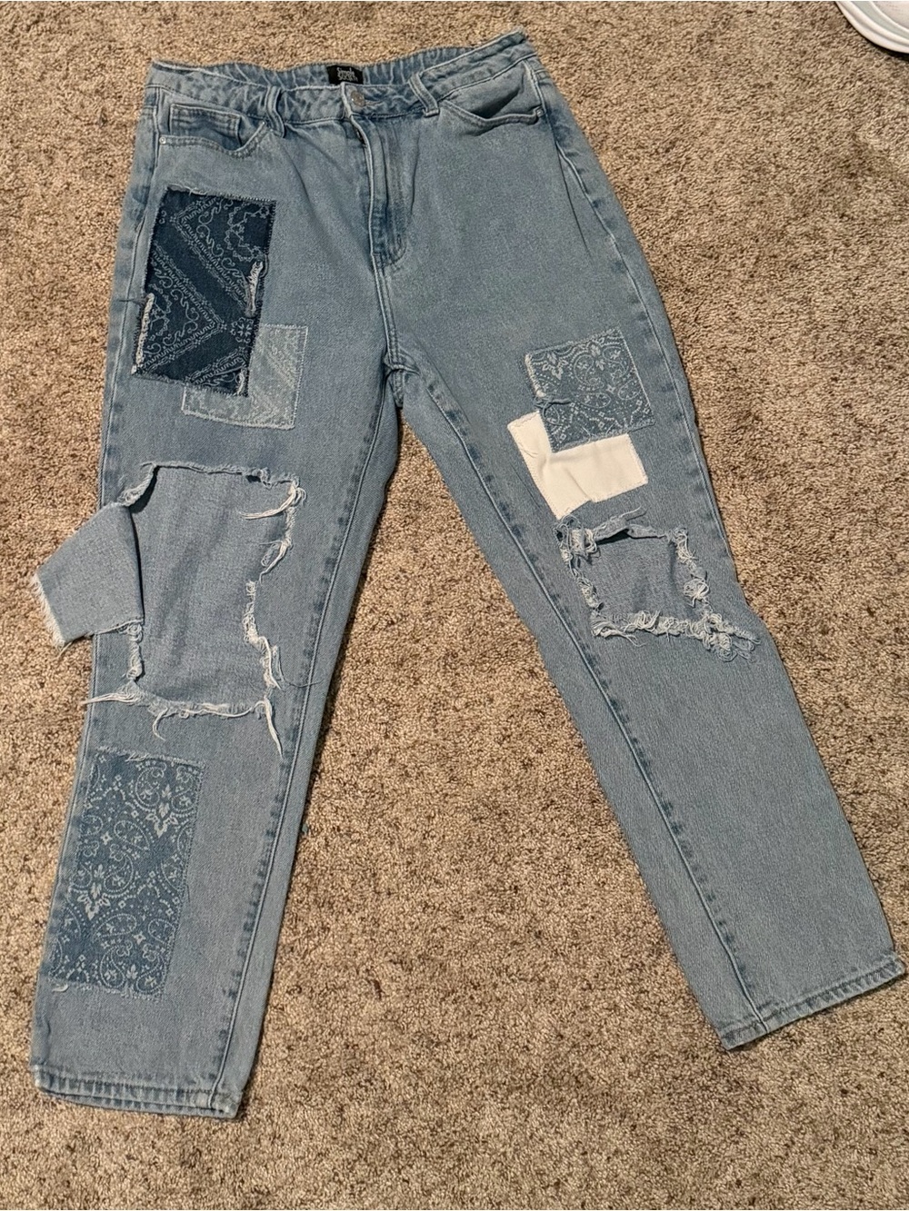 Light Blue Patchwork Ankle Jeans with Bandana Details